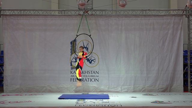 Poshvina Ada (Podium, Pavlodar) смотреть онлайн