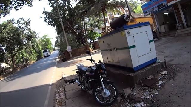 Двухколёсное мото такси в GOA(Индия 2017г) . смотреть онлайн