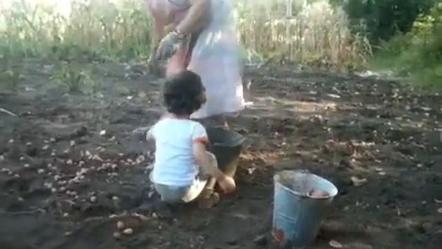 Брошенный отцом мусульманином, ребёнок Юлии, Илья... смотреть онлайн
