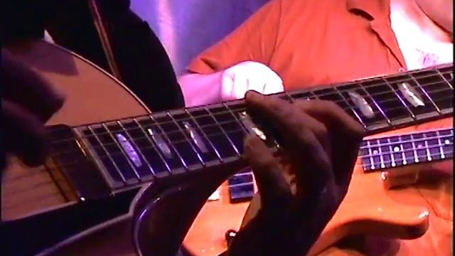 LARRY CORYELL JEFF BERLIN PAUL WERTICO PARIS смотреть онлайн
