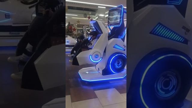 Аттракцион виртуальной реальности в "Дана Молле". Dana mall virtual reality attraction смотреть онлайн