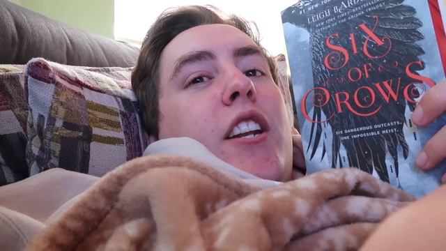 READING SIX OF CROWS FOR THE FIRST TIME смотреть онлайн