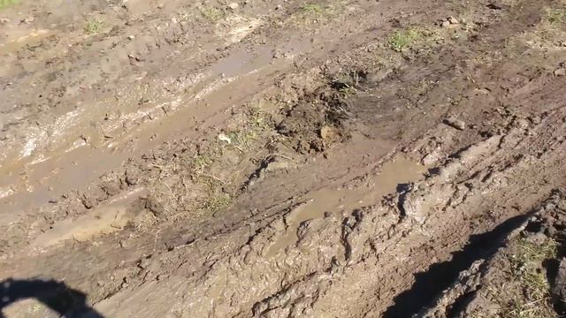 Дастер застрял т.к. повис на пузе. смотреть онлайн