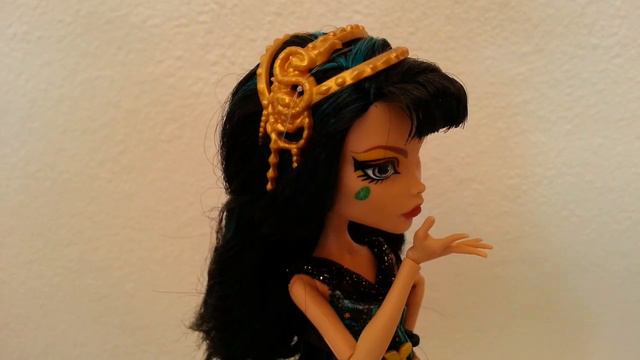 Monster High - Frights Camera Action Black Carpet Cleo Review! смотреть онлайн