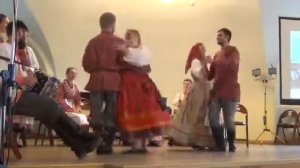 ПЛЯСКА С ЧАСТУШКАМИ ПОД ГАРМОНЬ