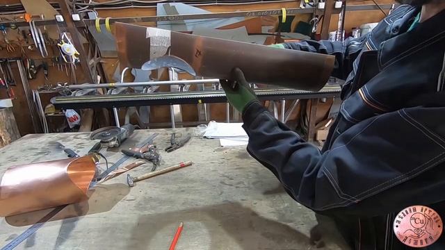 Как правильно сделать вырез в желобе под воронку и состыковать желоба. смотреть онлайн