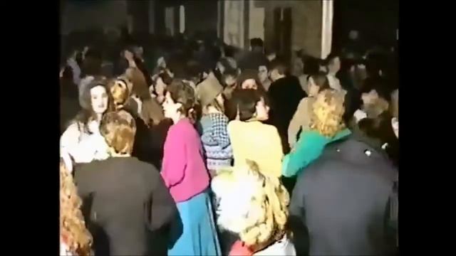 F.R David Words / "Слова" -Русский эквиритмичный перевод #ВчерашниеПесни смотреть онлайн