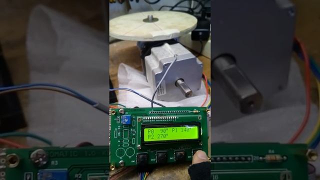 Devis B._Controller Angolare Per Stepper Con PIC