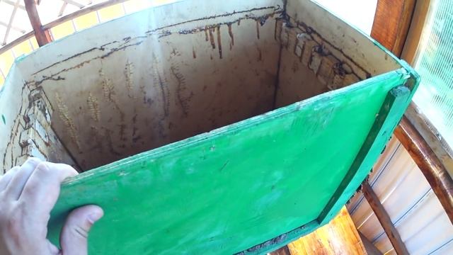 Ловля пчелиного роя в ловушку от Видеопасеки. Конструкция ловушки и секреты поимки роя. смотреть онлайн