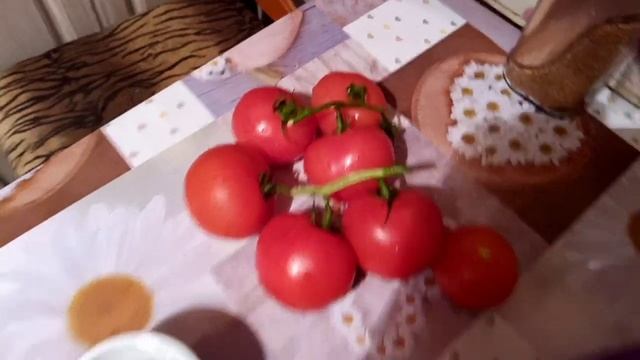 Салат с грибами и курицей.