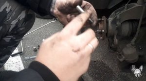 Замена тормозных дисков и колодок Ford Focus 2