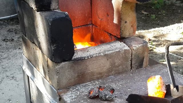 Золото в обычном камне... смотреть онлайн