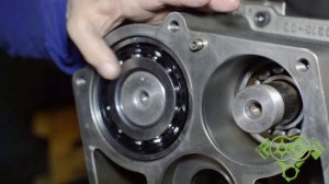 Капитальный РЕМОНТ винтового холодильного компрессора Bitzer CSH8571-140: сборка и замена деталей