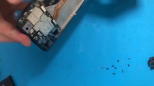 Ремонт телефона Huawei y8p, Замена экрана с подробным описанием