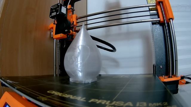 3D Printed Awesome Creation - Velocity Painting on a Droplet Vase смотреть онлайн