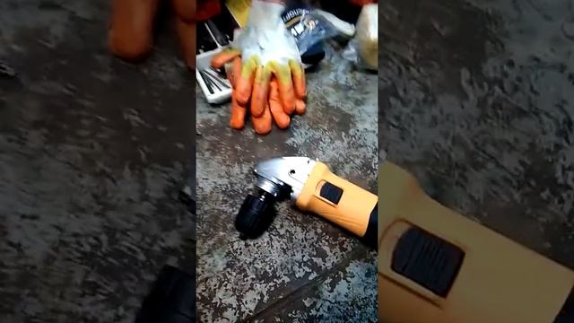 Шлифмашинка из болгарки смотреть онлайн