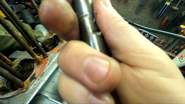 Дефектовка мотора Ява 638. Поршень приварился к пальцу. РБ. (Jawa 638)