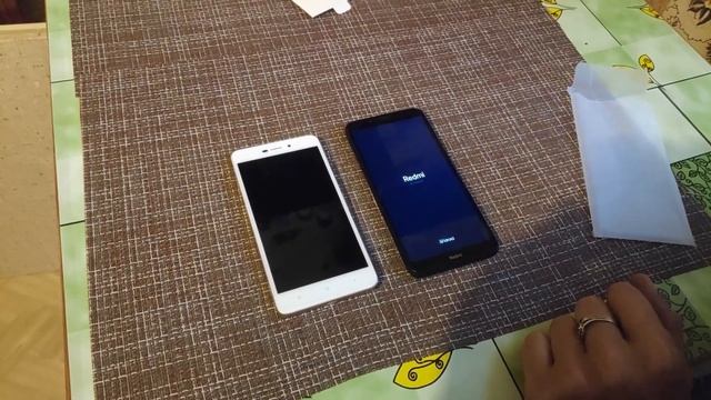 Распаковка Xiaomi Redmi 7a и краткое сравнение с Redmi 4A смотреть онлайн