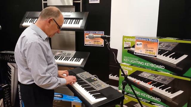 Andy at Bolton Store - Casio LK260 смотреть онлайн