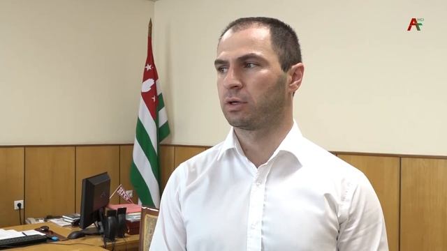 Завершается первый этап работ по освещению трассы Сухум-Ингур смотреть онлайн