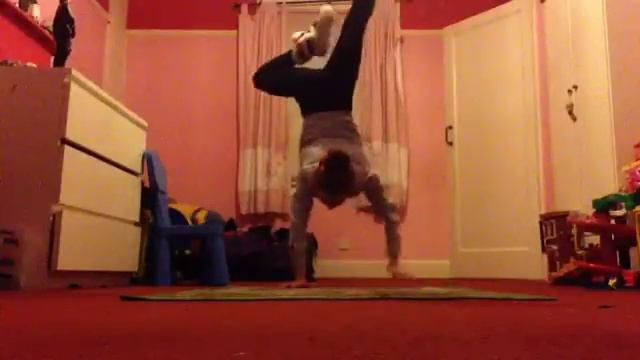 "Stereo Hearts (feat. Skylar Stecker)" Fan Video смотреть онлайн