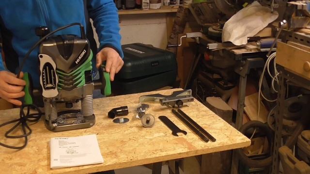 FRESATRICE HIKOKI M12V2 - HIKOKI ROUTER M12V2 смотреть онлайн