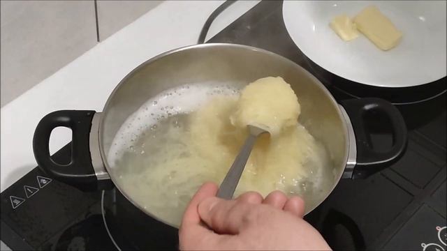 Capellini d’angelo al burro e parmigiano… quando sei stanco invece della solita vaschetta di salumi смотреть онлайн