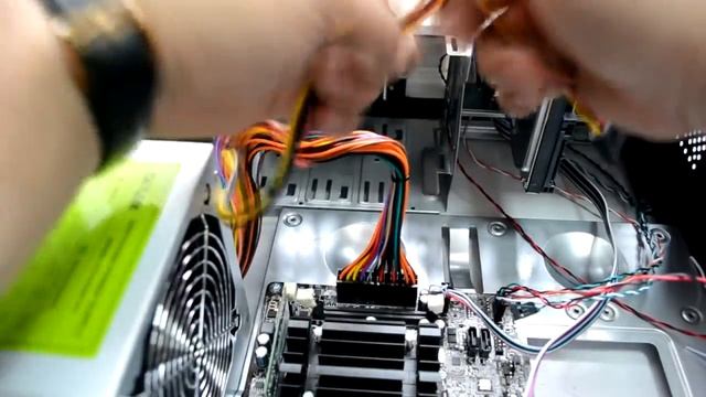 Офисный комп 140$ Сборка и тест дешевого компьютера смотреть онлайн