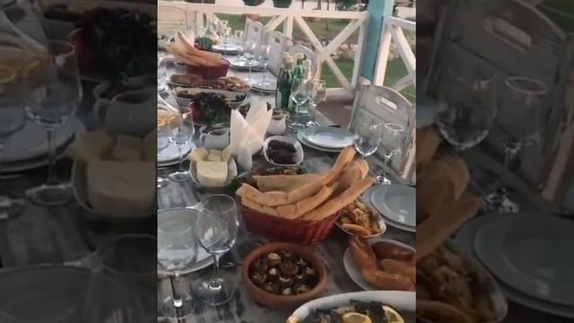 Грузинское застолье на винодельне в Кахетии Javakhishvilis cellar смотреть онлайн