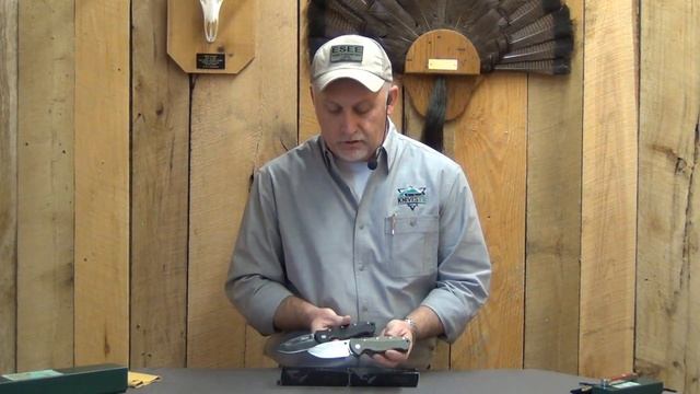 From The Moon Beyond the Edge ~ Cut Ups for Episode 1 from KnivesTV Com смотреть онлайн