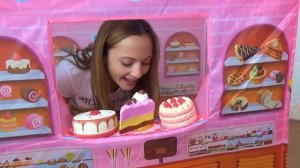 Настя и ИННА НЕ могут ПОДЕЛИТЬ Игрушки Косметику Комнату / Скетч от НЮСЯ ТВ