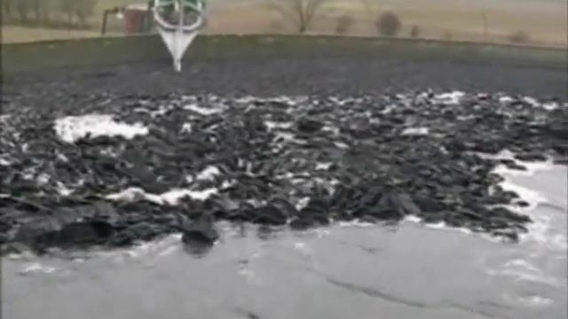 Плавающая плитка для перекрытия навозных лагун.avi смотреть онлайн