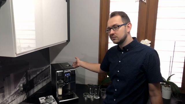 Recenzja ekspresu do kawy Philips 5000 LatteGo EP5335/10 смотреть онлайн