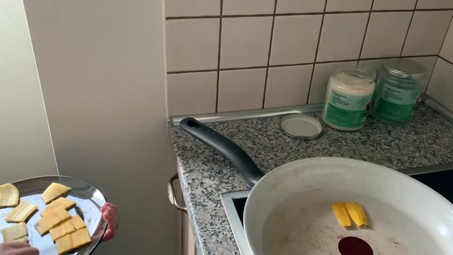 Бекон из шкурки банана. Макароны с сыром по американски. смотреть онлайн