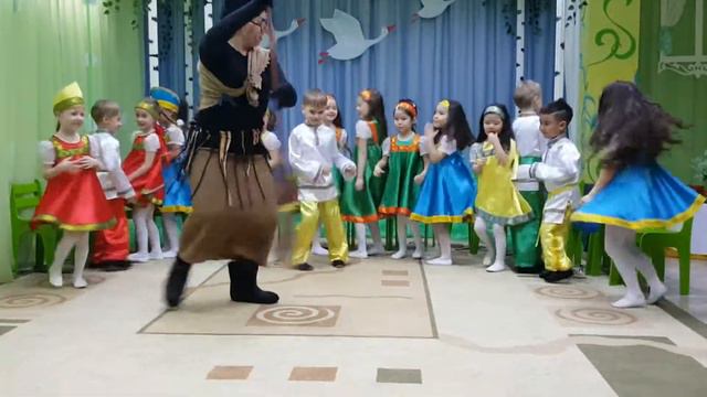 Утренник в Умке 8 марта 2018 год смотреть онлайн