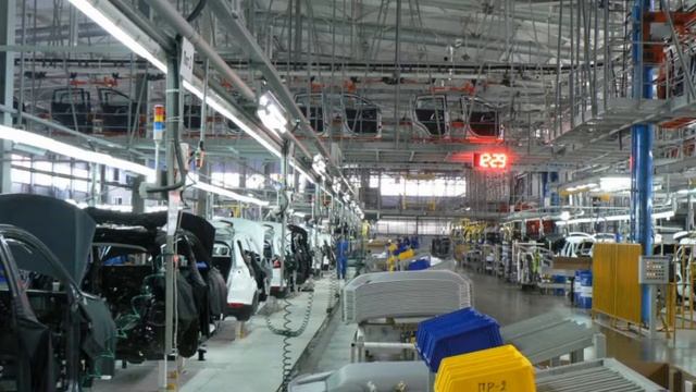 В России запущено производство китайских автомобилей «Chery» смотреть онлайн