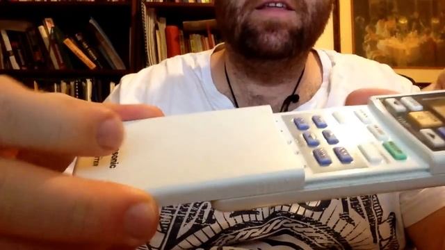 Panasonic Airconditioner Remote Battery Change - How To смотреть онлайн