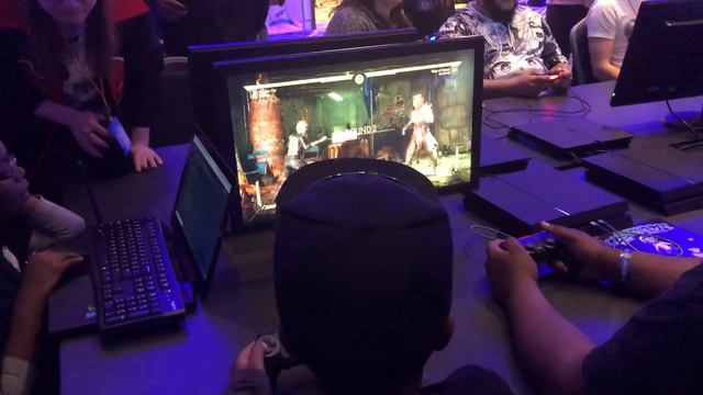 Noah competes in Mortal Kombat Tournament! смотреть онлайн