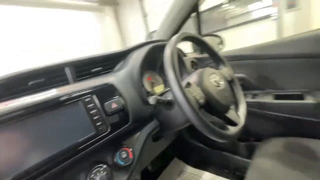 Toyota Vitz '2019 4 смотреть онлайн