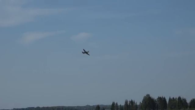 Самолеты на радиоуправлении ... Durafly P-51D Mustang, Sky Pilot TS839, Durafly Dynamic-s смотреть онлайн