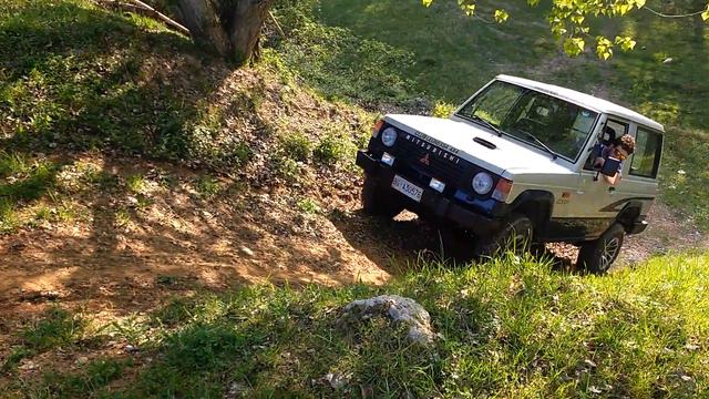Mitsubishi Pajero 2.5 TD '90 PT. 1 смотреть онлайн