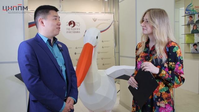 УЧИТЕЛЬ В КАДРЕ. Выпуск №3. Станислав Ревович Кан, учитель ОБЖ, г. Бикин. смотреть онлайн