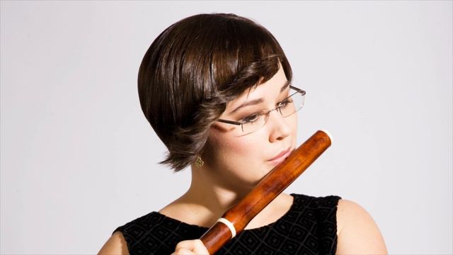 J.S. Bach Partita for Solo Flute I. Allemande смотреть онлайн