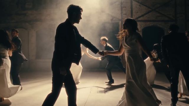 Shadmehr Aghili - Hagh Bedeh Music Video شادمهر عقیلی - حق بده смотреть онлайн