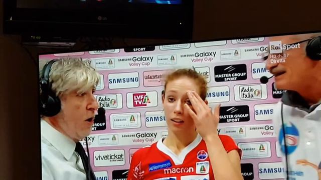 Volley. La salvezza di Bergamo, già al 4° set, la commozione di Ofelia Malinov. Retrocede Filottran смотреть онлайн