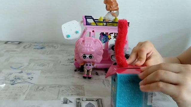 Кукла Кети решила купить себе питомца. Какого? Свадьба ЛОЛ 4 смотреть онлайн