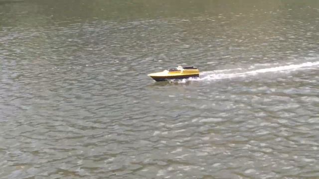 Карповый кораблик Одесса спорт. мотор 5010 на 750кв аккумулятор 16в винт 44 смотреть онлайн