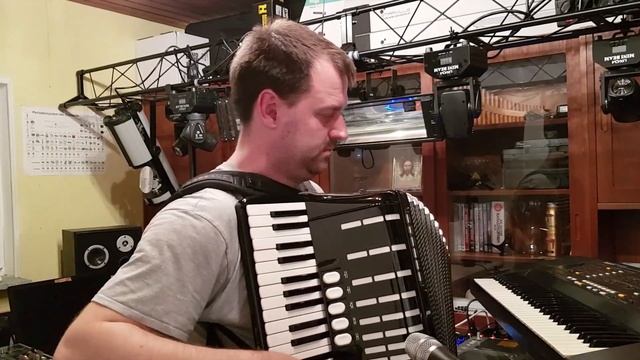 Johannes Brahms - Hungarian Dance No 5 (Akkordeon/Accordion Cover) 52 смотреть онлайн