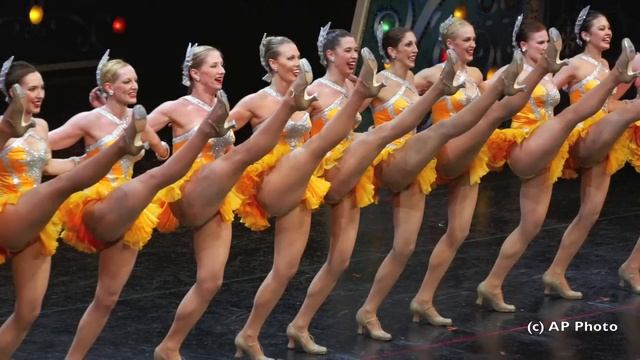 Танцевальная группа «Рокетс» (The Rockettes) смотреть онлайн