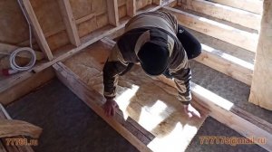 Как утеплить полы по деревянным лагам.  Как утеплить полы в каркасном доме